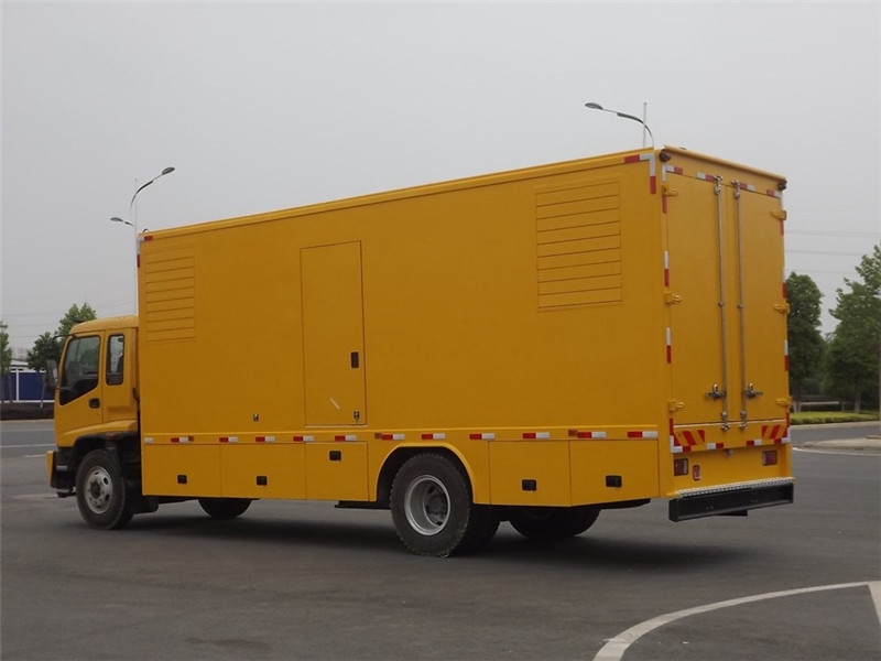 贵阳发电车出租- 柴油发电机油箱怎么清洗