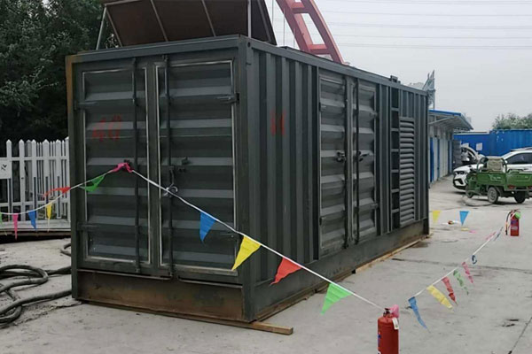 贵阳发电机租赁空气滤清器多久更换一次？