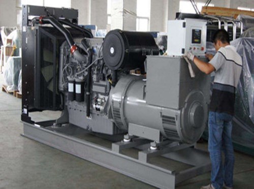 贵阳柴油发电机组和储能设备配合使用的案例