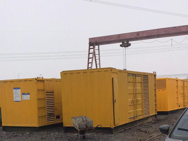 贵阳100kw柴油发电机组每小时油耗？